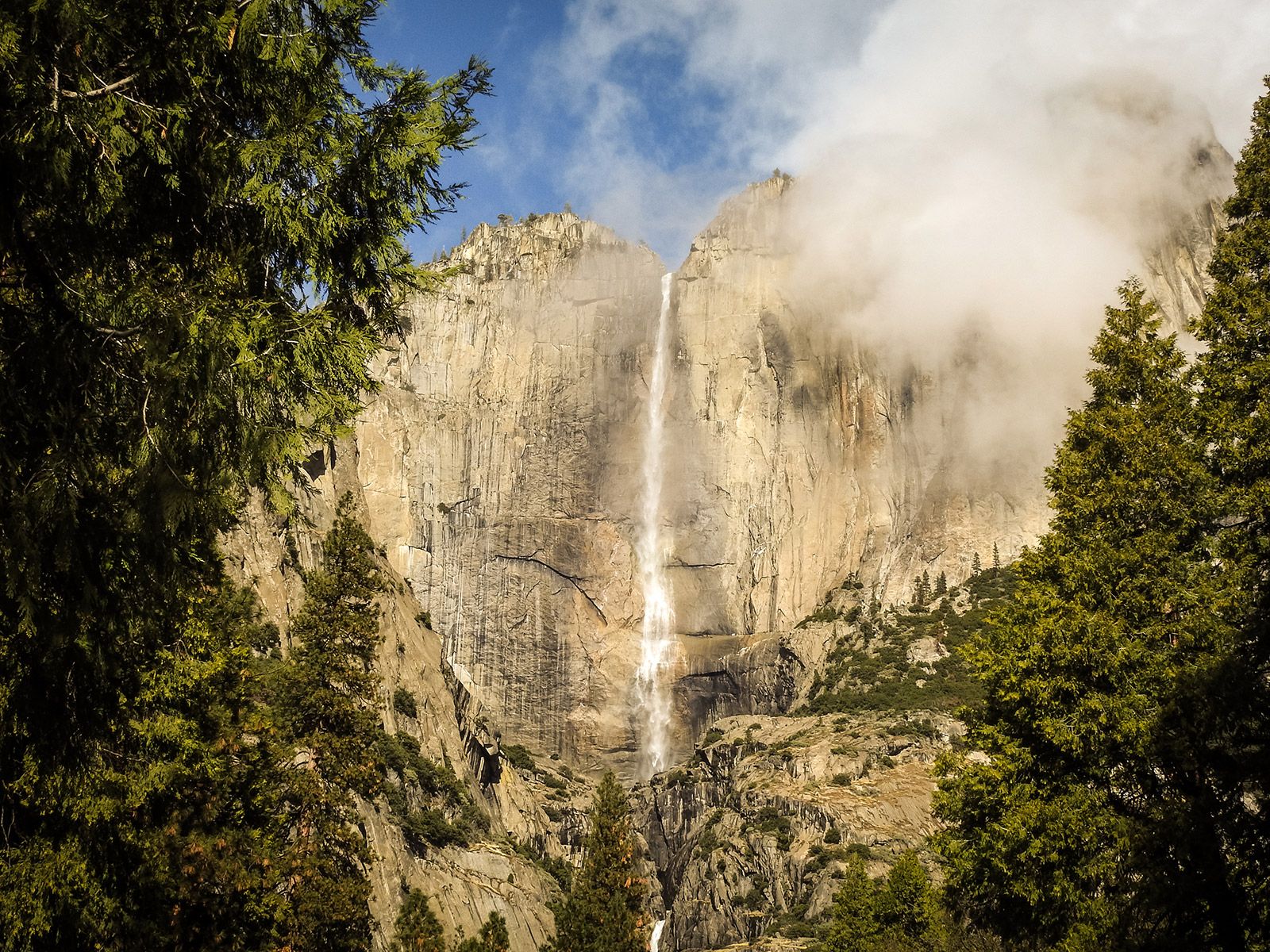 Yosemite Falls, Yosemite National Park