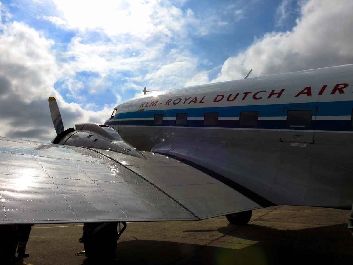 Douglas DC-3